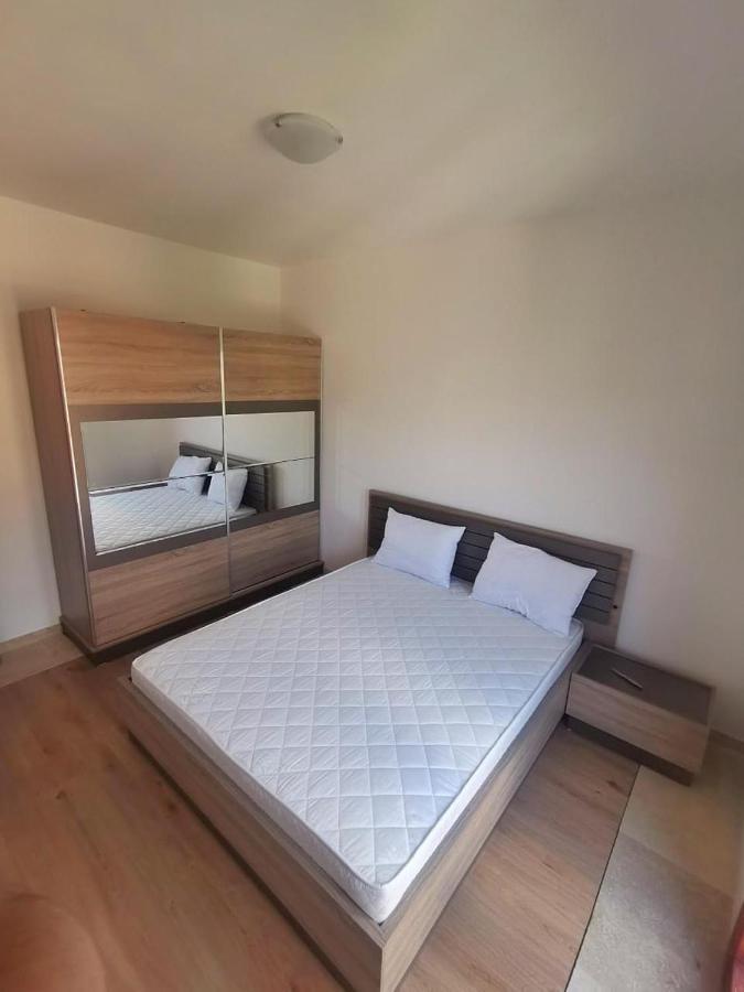 New Luxury Apartments 바르 외부 사진